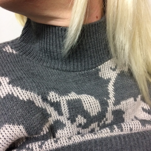 Vintage 90s Kawaii Grunge Oversize Knit Sweater - Picture 2 of 8